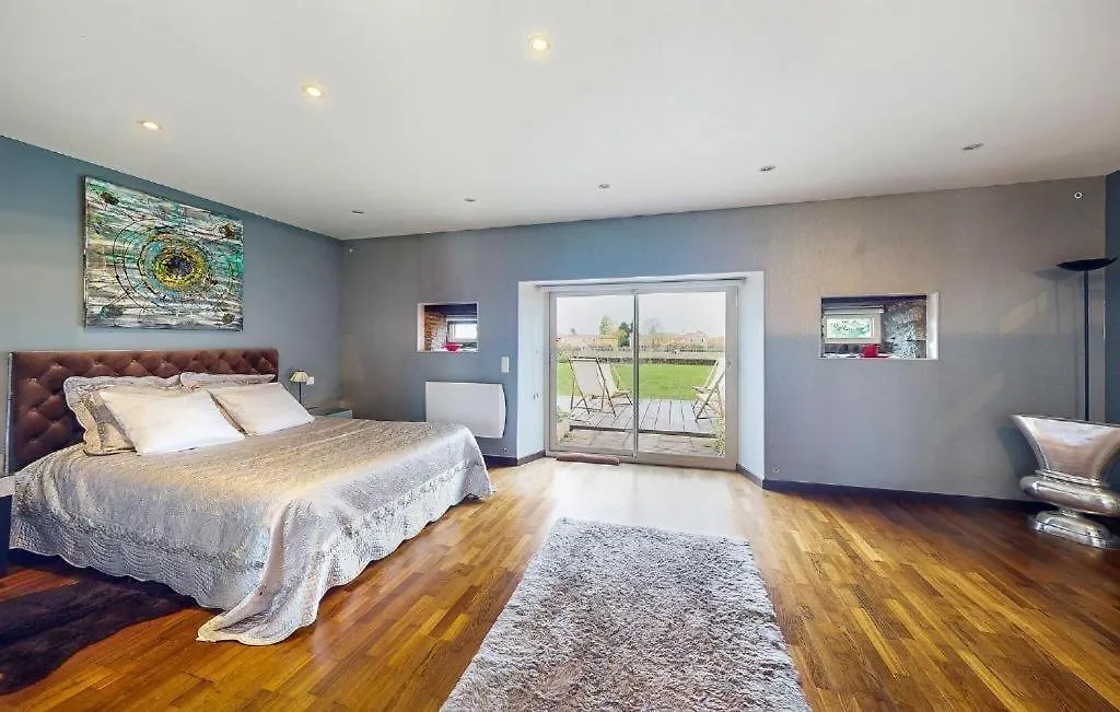 Casa de Férias La Ferme Les Cousteres - Gite Modulable - En Couple Ou En Tribu De 2 A 15 Pers Montréjeau